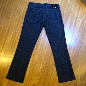 ⭐️7 for All Mankind ⭐️Jeans Size 28 (28” inseam) VERY NICE!